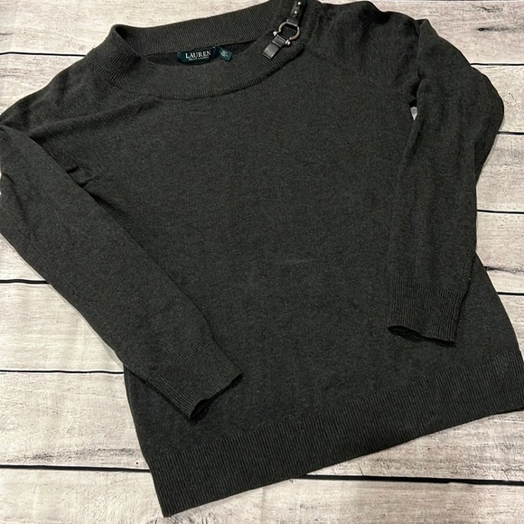 Lauren Ralph Lauren Charcoal Grey Sweater with Leather stamp on‎ Collar Sz L - Picture 1 of 5
